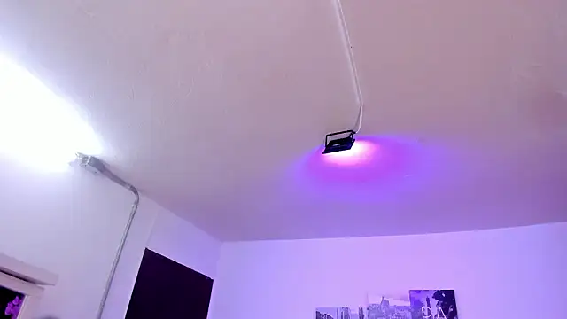 Amy Kiitty  online show from 3, 2, 2026