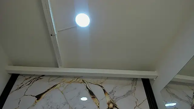 KarinaSimonz online show from 15, 10, 2025