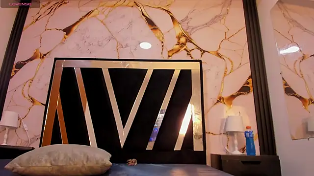 KarinaSimonz online show from 14, 1, 2026