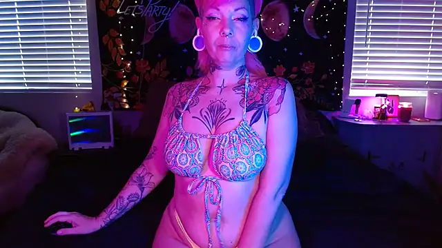 GoldieBakeman online show from 18, 3, 2025