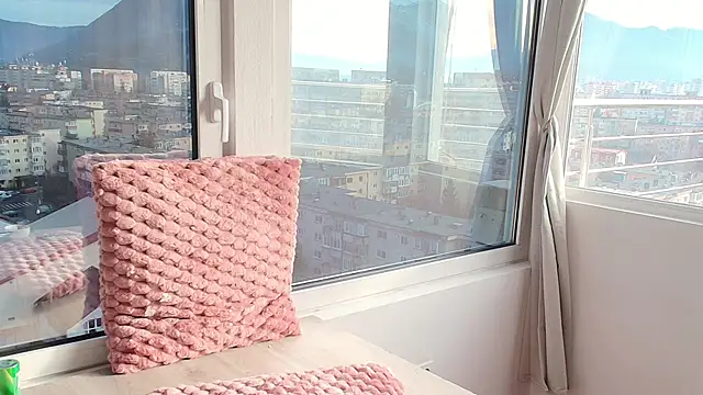 Lorennameliyy online show from 12, 2, 2026