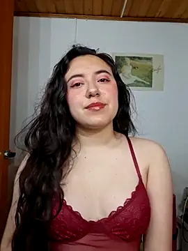 Emi chik online show from 25, 4, 2026