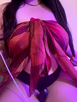 Cameelia online show from 2, 11, 2025