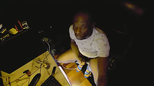 Pressure69mee online show from 6, 2, 2025