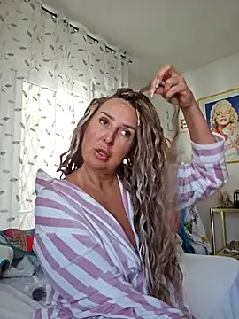 MariaRichi  online show from 3, 10, 2025