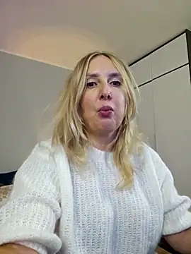 Snapshot of MariaRichi_ chatting on 17, 1, 2026 MariaRichi online show from 17, 1, 2026