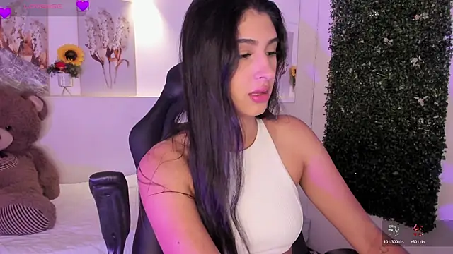 Ashley Evans18 online show from 29, 11, 2025