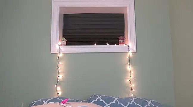 Snapshot of SummerLovingXoXo chatting on 30, 12, 2024 SummerLovingXoXo online show from 30, 12, 2024