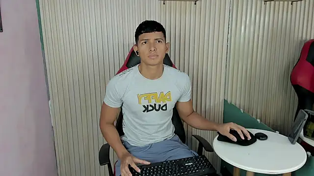 yei-sant online show from 7, 11, 2025