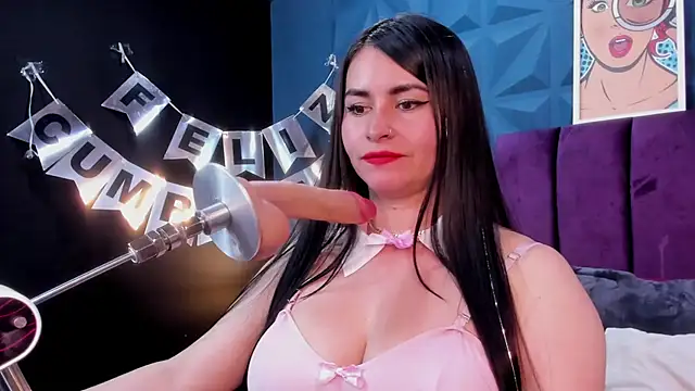NicoleJonss online show from 28, 5, 2026
