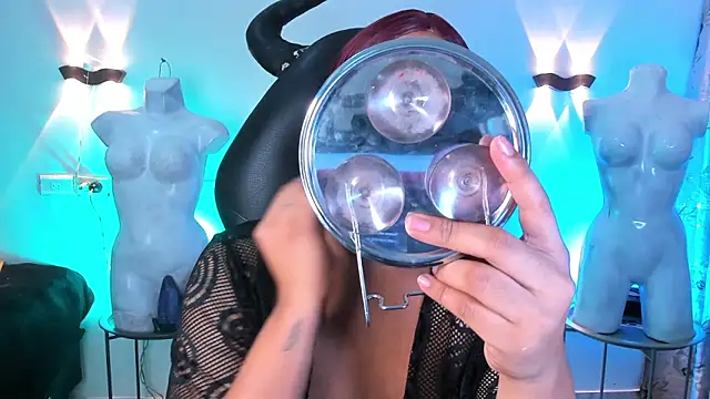 Emili Roux online show from 27, 2, 2026