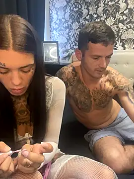 MrRaveMissBehave93 online show from 24, 10, 2025