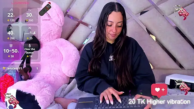 sadashi moon  online show from 13, 10, 2025