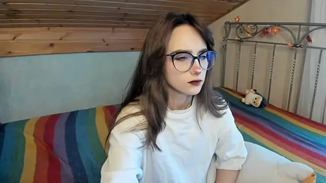 Snapshot of SilverDream chatting on 7, 12, 2024 SilverDream online show from 7, 12, 2024