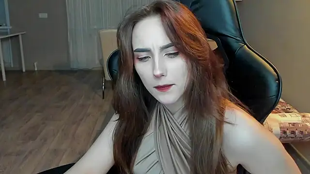 Snapshot of SilverDream chatting on 7, 2, 2025 SilverDream online show from 7, 2, 2025