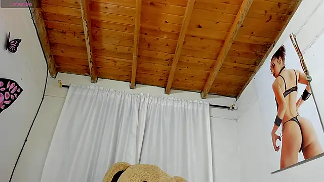 Snapshot of sweet_amalia4 chatting on 15, 9, 2025 sweet amalia4 online show from 15, 9, 2025