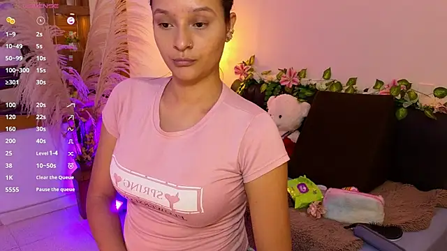 Hannah williams1 online show from 10, 9, 2025