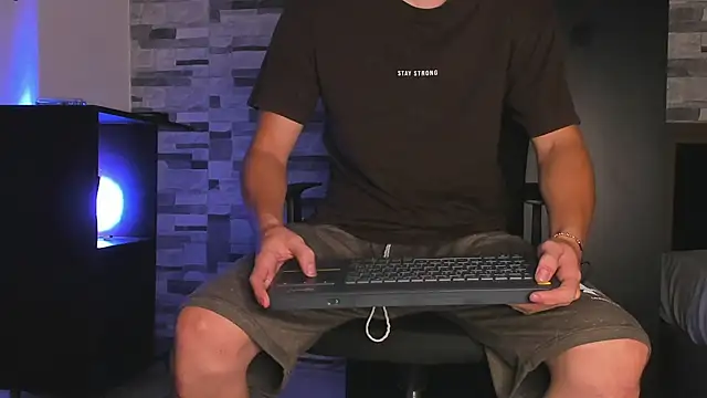 Dimitri higth420 online show from 24, 10, 2025