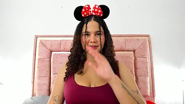 Snapshot of zoee_lovv chatting on 16, 1, 2025 zoee lovv online show from 16, 1, 2025