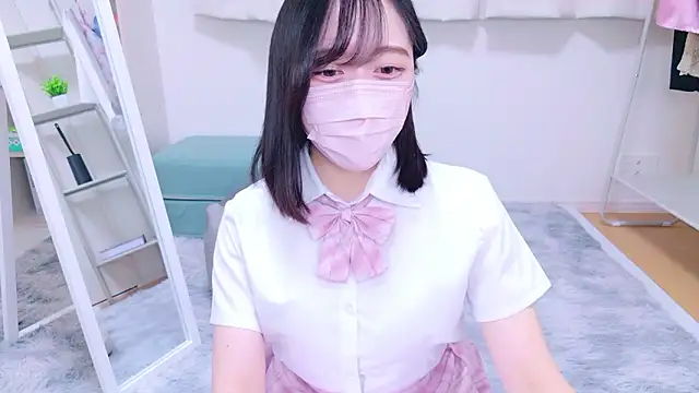 Snapshot of Yurie_ chatting on 8, 12, 2024 Yurie online show from 8, 12, 2024