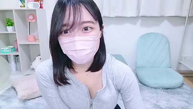 Snapshot of Yurie_ chatting on 25, 1, 2025 Yurie online show from 25, 1, 2025