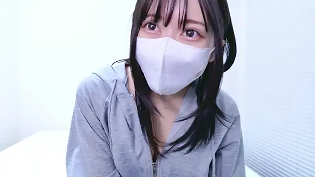 Snapshot of Yurie_ chatting on 13, 9, 2025 Yurie online show from 13, 9, 2025