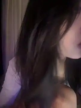 xiaodaibabyy online show from 15, 2, 2025