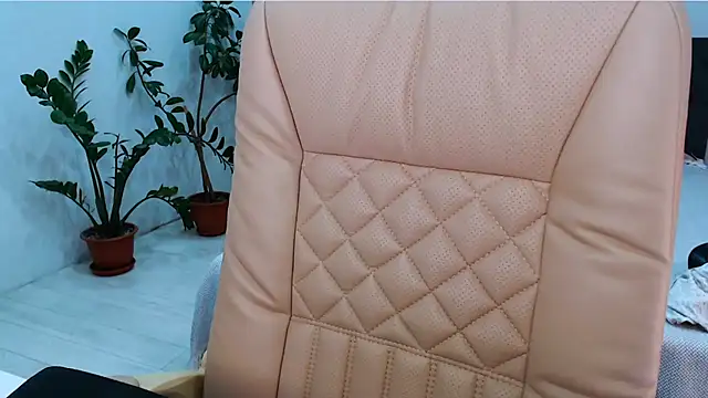 Snapshot of NaughtyNylonFeet chatting on 21, 3, 2025 NaughtyNylonFeet online show from 21, 3, 2025