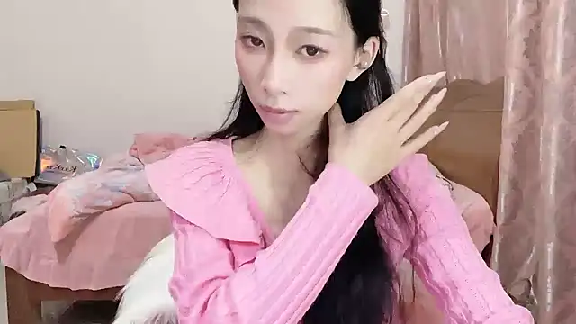 Snapshot of Lili-2 chatting on 13, 3, 2025 Lili-2 online show from 13, 3, 2025