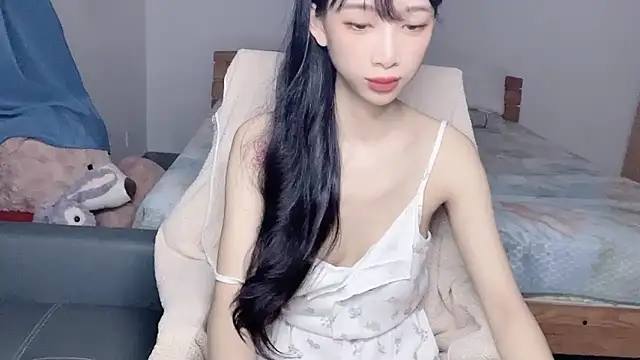 Snapshot of Lili-2 chatting on 9, 9, 2025 Lili-2 online show from 9, 9, 2025