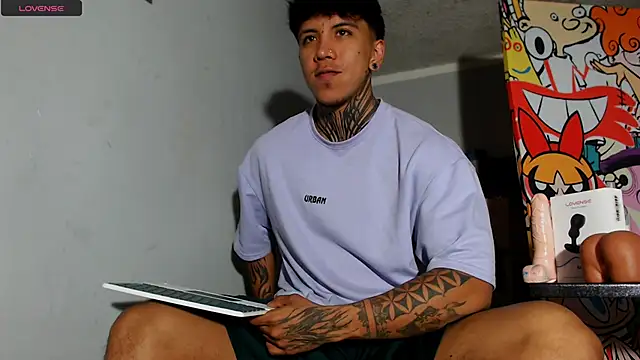 Nickhot0609 online show from 24, 2, 2025