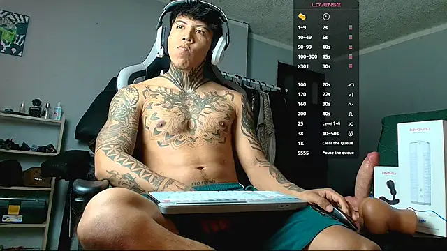 Nickhot0609 online show from 24, 9, 2025