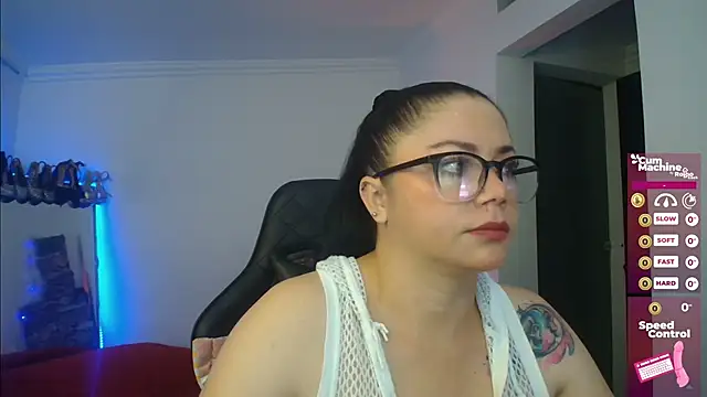 Snapshot of Madame_Shein_ chatting on 11, 12, 2024 Madame Shein  online show from 11, 12, 2024