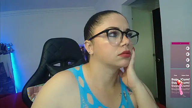 Snapshot of Madame_Shein_ chatting on 21, 12, 2024 Madame Shein  online show from 21, 12, 2024