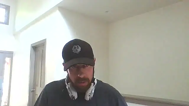 Snapshot of axelongshaft69 chatting on 1, 5, 2026 axelongshaft69 online show from 1, 5, 2026