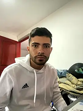 Jestebanano online show from 27, 10, 2025