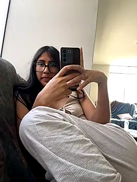 AleFantasy0001 online show from 19, 9, 2025