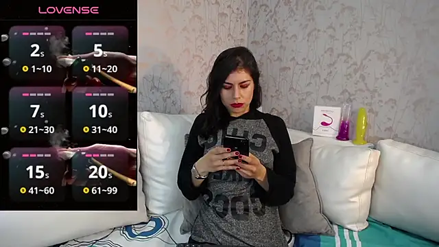 Snapshot of Melodi_Roux chatting on 5, 3, 2025 Melodi Roux online show from 5, 3, 2025
