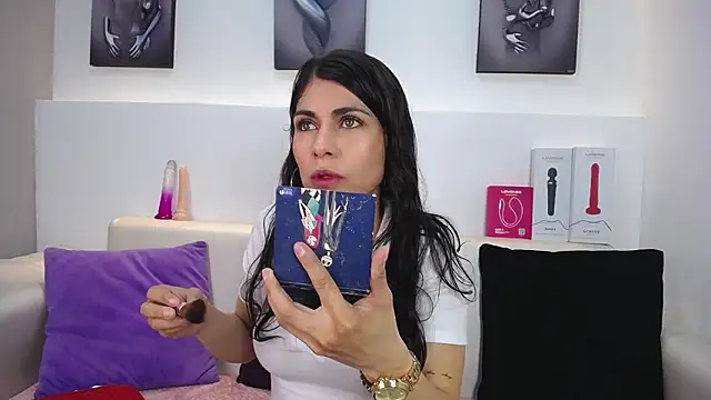 Melodi Roux online show from 15, 1, 2026