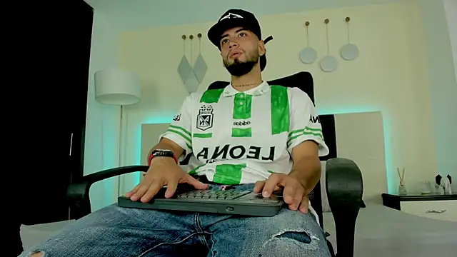 MattDevon online show from 1, 12, 2025