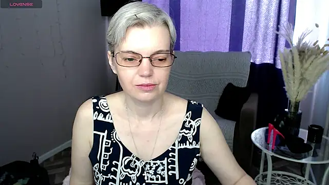 Cutie Erikaa1 online show from 22, 5, 2026