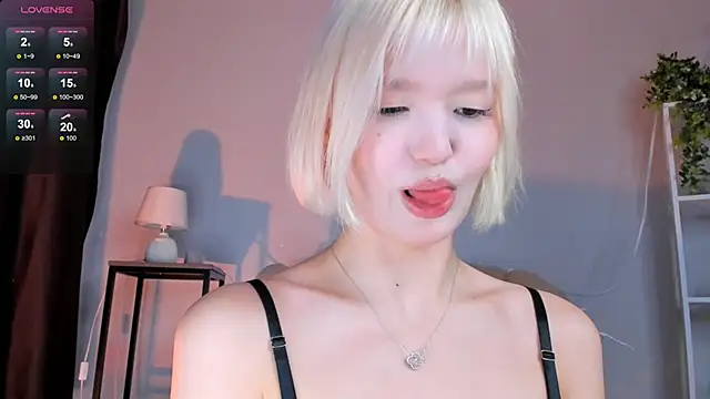 Snapshot of milli_sun_ chatting on 22, 1, 2025 milli sun online show from 22, 1, 2025