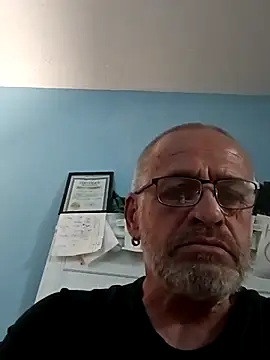 Snapshot of geilerschwanz64 chatting on 7, 3, 2025 geilerschwanz64 online show from 7, 3, 2025