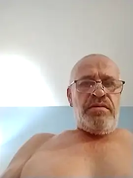 Snapshot of geilerschwanz64 chatting on 29, 9, 2025 geilerschwanz64 online show from 29, 9, 2025