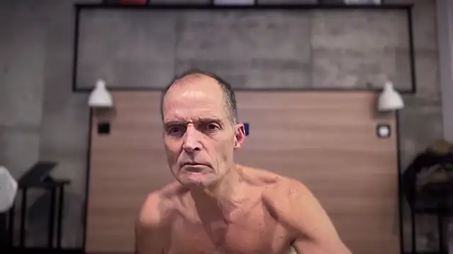 Snapshot of TowaFreespirit chatting on 25, 12, 2024 TowaFreespirit online show from 25, 12, 2024