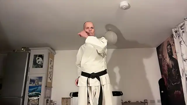 TowaFreespirit online show from 8, 3, 2026