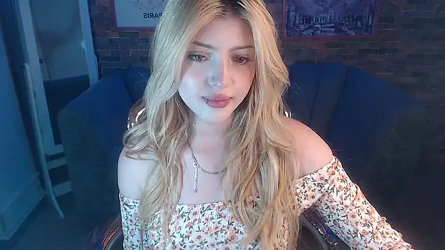 Kitty fox b online show from 23, 12, 2024