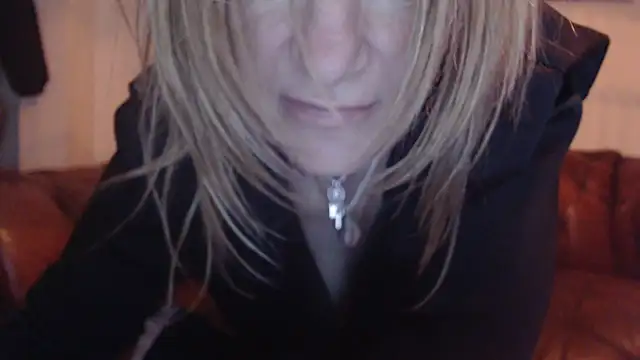 BettyDavisX online show from 23, 3, 2025