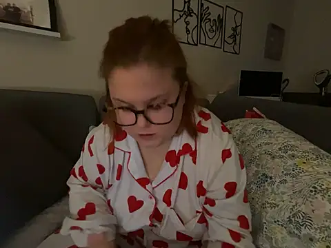 Snapshot of Tallulah-mae-xoxox chatting on 21, 1, 2025 Tallulah-mae-xoxox online show from 21, 1, 2025