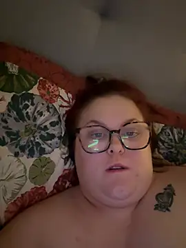 Snapshot of Tallulah-mae-xoxox chatting on 19, 2, 2025 Tallulah-mae-xoxox online show from 19, 2, 2025